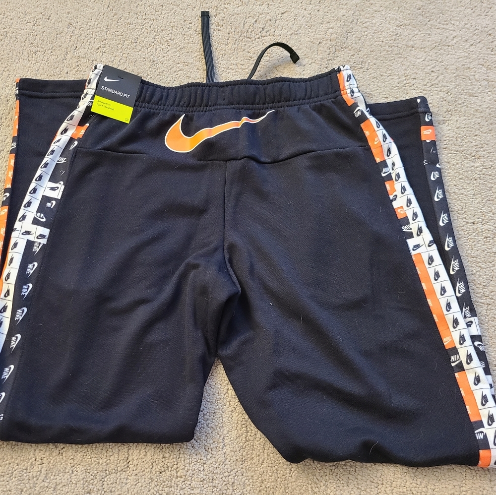 NWT Boys Nike Joggers